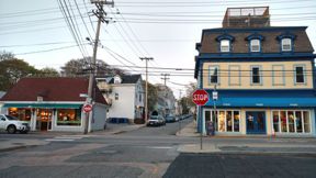View of commercial corner of Thames St. and Howard St. near the Guesthouse.  Take a left at this corner if walking from downtown.  Our guesthouse at 16 Howard St. is the third house on the left.